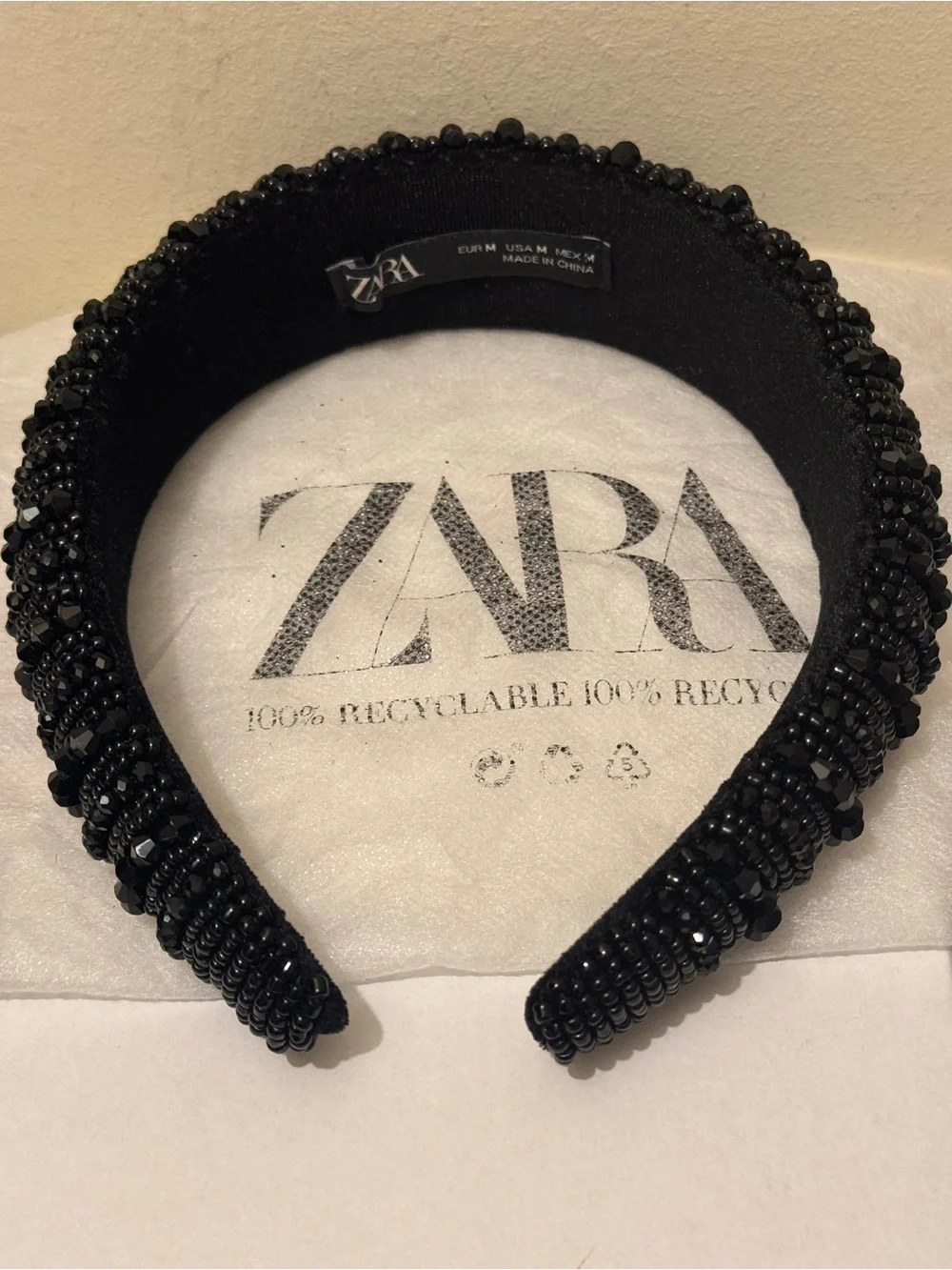 Zara Rare Padded Black Beaded Rhinestone Headband EUC with Dust Bag